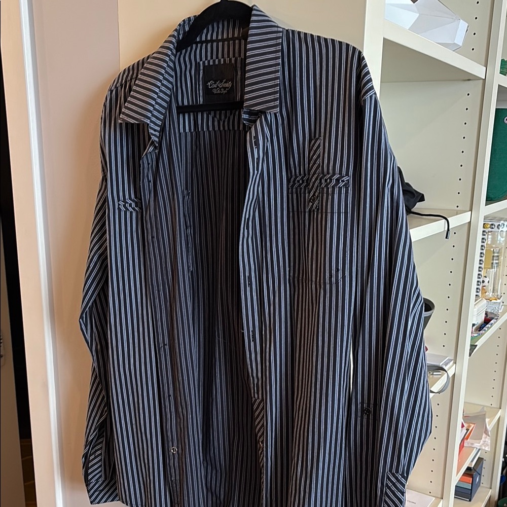 Black and Gray Lightweight Shirt Jacket Versatile Style